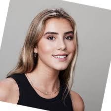 Janice Lindo's Instagram, Twitter & Facebook