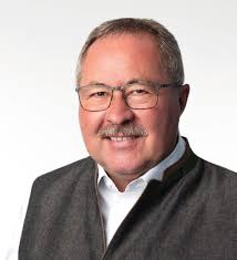 Hatzendorf Absolventenzeitung_DEZ.indd