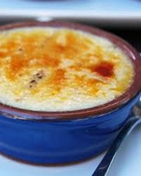 Tapioca Cremeux Au Lait De Coco Et A La Vanille Facon Creme Brulee Pour 6 Personnes Recettes Elle A Table Recette Recette Tapioca Recette Cuisine Facile Recettes De Cuisine