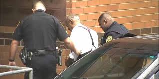With his conviction overturned and release in the works, they still think he is dangerous. Bill Cosby Condamne De 3 A 10 Ans De Prison L Economiste