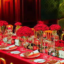 Glückwünsche zur rubinhochzeit sind kleine liebesbotschaften, die dem jubilarenpaar auch für die zukunft von herzen die besten wünsche überbringen. Rubinhochzeit Bedeutung Deko Und Geschenkideen Brigitte De