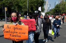 Serán 1,5 millones de estudiantes los que podrán regresar a las escuelas, aunque. Fotos Cientos De Estudiantes Se Manifiestan Contra El Regreso A Clases Presenciales En Mexico En Imagenes Sociedad El Pais