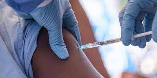 Ces vaccins offrent une protection importante mais pas totale aucun de ces vaccins ne protège donc à 100% contre le cancer du col de l'utérus mais ils réduisent significativement les risques. Cancer Du Col De L Uterus Le Vaccin Est Sur Et Indispensable Rappelle L Oms