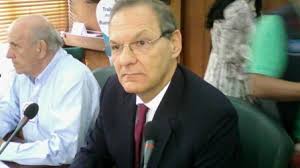 Buses del MIO continuarán rondando por las calles de Cali, pese a deci