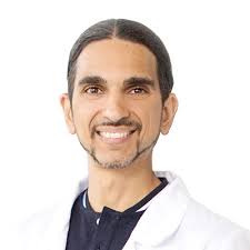 Profesor Víctor Robledo