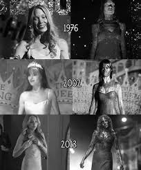 Best Black And White Horror Movies Carrie Via Facebook Stephen King Movies Carrie White Horror Movie Icons