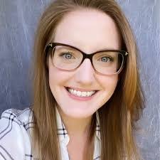 Jasmine Kent's Instagram, Twitter & Facebook