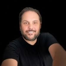 Stacy Mantz's Instagram, Twitter & Facebook