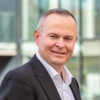 200+ "Läck" profiles