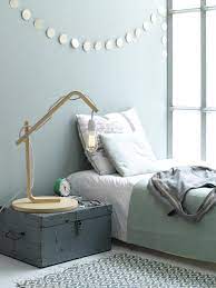 bedlamp blikvanger naast je bed vtwonen ikea frosta home decor interior