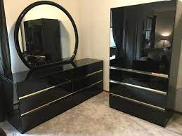 Huge variety in modern furniture, contemporary & italian furniture like platform bed, leather sofa, sectional sofas & bedroom furniture for home. Complete Black Lacquer Bedroom Set In Great Shape Classifieds For Jobs Rentals Cars Furniture And Free Stuff