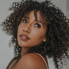 Emily Ferreira's Instagram, Twitter & Facebook