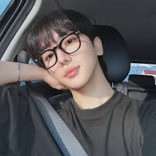 𝗜𝗡𝗛𝗢 (@hwang.eno) • Instagram photos and videos