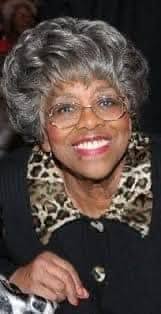 The last of the sisters has joined the group once again, Rodessa Barrett  Porter, passed away today making the Barrett Sisters complete! Heartfelt  sympathy ❤️❤️❤️