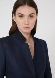 Katherine Hooker (katherinehookerlondon)