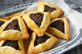 hamantaschen with poppy seed filling