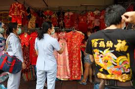 กรุงเทพโพลล์ เผย ประชาชน ร้อยละ 58.2 ระบุ วันไหว้ตรุษจีนปีนี้จะใช้วิธีแยกกันไหว้ไม่รวมญาติเหมือนทุกปี ร้อยละ 86.0 เผย ปีนี้งดเที่ยว งดสังสรรค์. Qjq Wvmzz1bpum