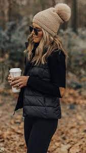 12 Warm Winter Outfits That Are Still Chic Chic Outfits Warm Winter Winter Outfits Warm Winter Fashion Outfits Trendy Outfits Winter
