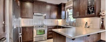Superbe Maison Jumele A Chambly Deux Grandes Chambres A L Etage Avec Beaucoup D Extras A La Construction Possibilite De Faire Des Chambres A Chambre A L Etage
