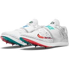 Built to the exact specifications of some of the world's best jumpers, you'll get unmatched comfort, support and a greater overall sense of stability from this spike. Field Shoes Keep On Running
