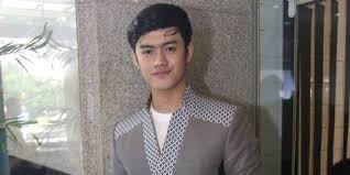 ★ download mp3 lagu undangan mantan gratis, ada 20 daftar lagu sia yang bisa anda download. Punya Kesamaan Cerita Asmara Denias Daur Ulang Lagu Undangan Mantan Siti Badriah Kapanlagi Com