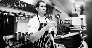 Μπήκαμε στο νέο εστιατόριο του masterchef πάνου ιωαννίδη. Synentey3h Me Ton Swthrh Kontiza Toy Estiatorioy Nolan Gastronomia Debop