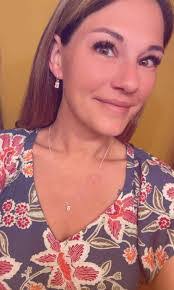 Alissa Kaye's Instagram, Twitter & Facebook