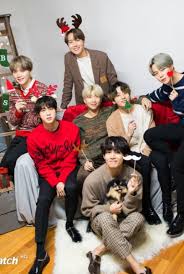 지민과 정국의 christmas day 가사 jungkook 올해도 다시보는 christmas tree 기다렸던 나를 찾아온건지 거리 곳곳을 환히 밝히고 난 오늘도 내일도 christmas day Find Out Here The Special Plans Of Bts For Christmas 2020 Yaay K Pop