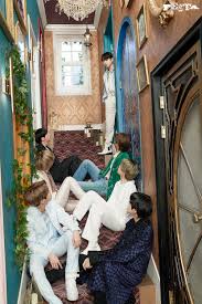 Check out the 2018 version of bts' family photo below! 2020 Bts Festa Guide All The Details Photos Videos And More Hypable