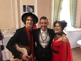 Dessutom intervjuer, resetips, tävlingar och mycket mer! Italy Francesco Gabbani Has To Overcome One Major Obstacle To Win Himself