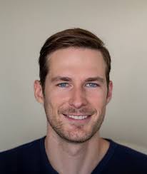 Alexander Mark's Instagram, Twitter & Facebook