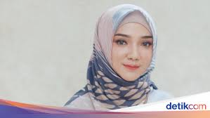 Image result for kerudung deenay terbaru 2018