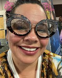 Tarot card reader seeking collaborations in Denver, CO