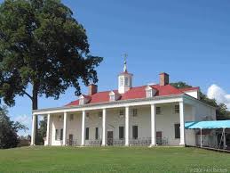 Mt Vernon Lots Of Rocking Chairs On The Porch House Styles Exterior Colors Amazing Gardens