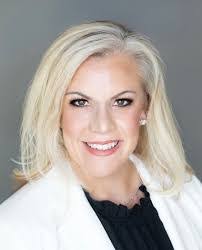 Ashley Attaway's Instagram, Twitter & Facebook