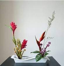 Heliconia And Ginger Flower Fresh Flowers Arrangements Ginger Flower Flower Arrangements