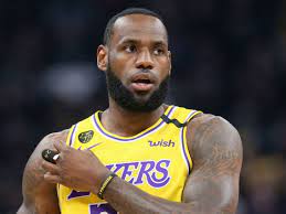 The official lebron james facebook page. Lebron James Beard May Be A Message That He Dominates Despite His Age
