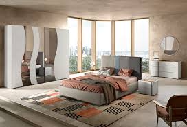 Soluzioni ideali per arredare la zona notte con stile e creare un ambiente intimo ed elegante. Camere Da Letto Moderne E Classiche Spar