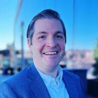 Kevin Dando's Instagram, Twitter & Facebook