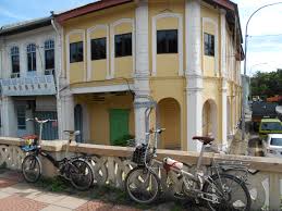 In 2012, the town was connected by south klang valley expressway. Simee Market Ipoh Bike With Elena