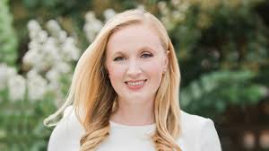 Amanda Keane's Instagram, Twitter & Facebook