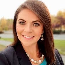 Lizzie Raines's Instagram, Twitter & Facebook