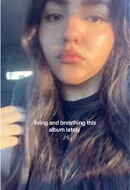 hana (@analoghorrorbabie)