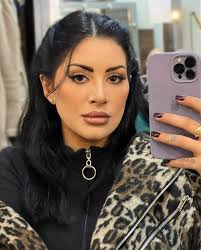 A pic ✨📸🤳🏽 #SarahFarah 🧚🏻‍♀️