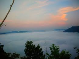 Tahun baru imlek 2021 jatuh pada 12 februari (jumat), dan festival akan berlangsung hingga 26 februari, total sekitar 15 hari. Pesona Negeri Atas Awan Ala Bukit Banda Kebumen Ekspres Paling Tahu Kebumen