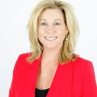 Tara Reeder's Instagram, Twitter & Facebook