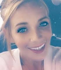 Kellie Michelle's Instagram, Twitter & Facebook