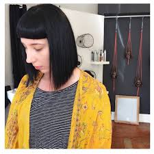 A perfect go to style for the women of all ages, the hairstyle is a reinvention in itself. 21 Totally Chic Short Bob Haircuts Hairstyles With Bangs Styles Weekly