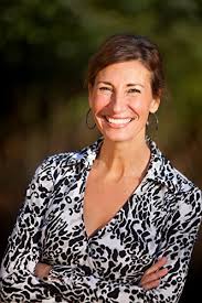 Nicole apelian has tried to revive those remedies in her book the lost book of herbal remedies. this book is all about the magical power of plants to heal all types of diseases, along with many preventive measures. Amazon Com The Lost Book Of Remedies 9781732557109 Claude Davis Books