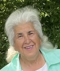 Joan Kaminski's Instagram, Twitter & Facebook